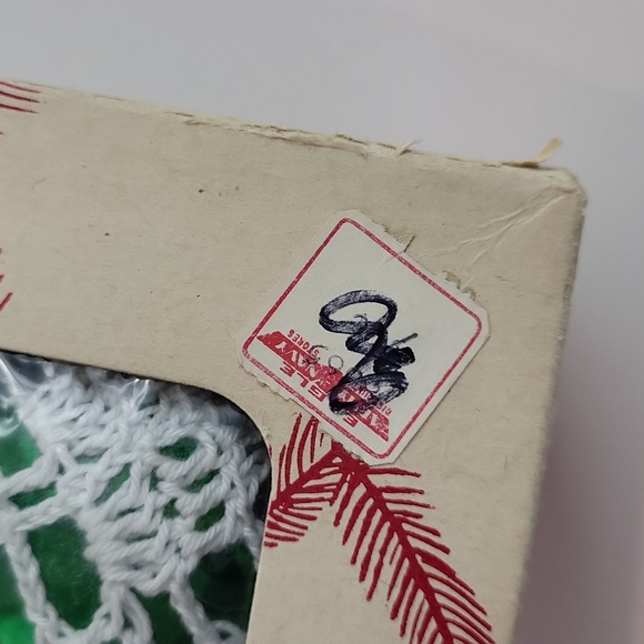 Set Of 12 Vintage Green Glass Crochet Ball Christmas Ornaments - Picture 11 of 11